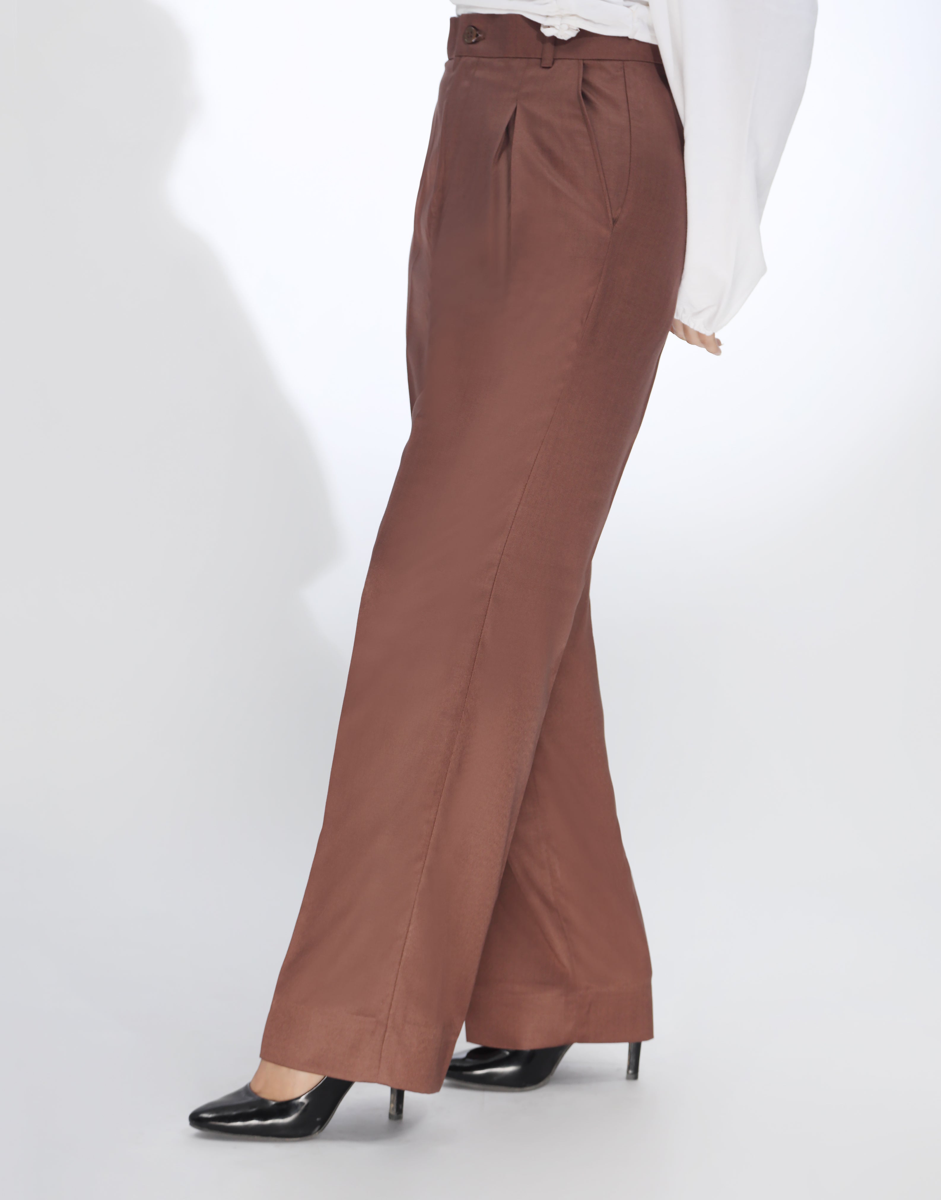 Soulwoven (Wide Leg Box Pleated Dress Pant Brown)
