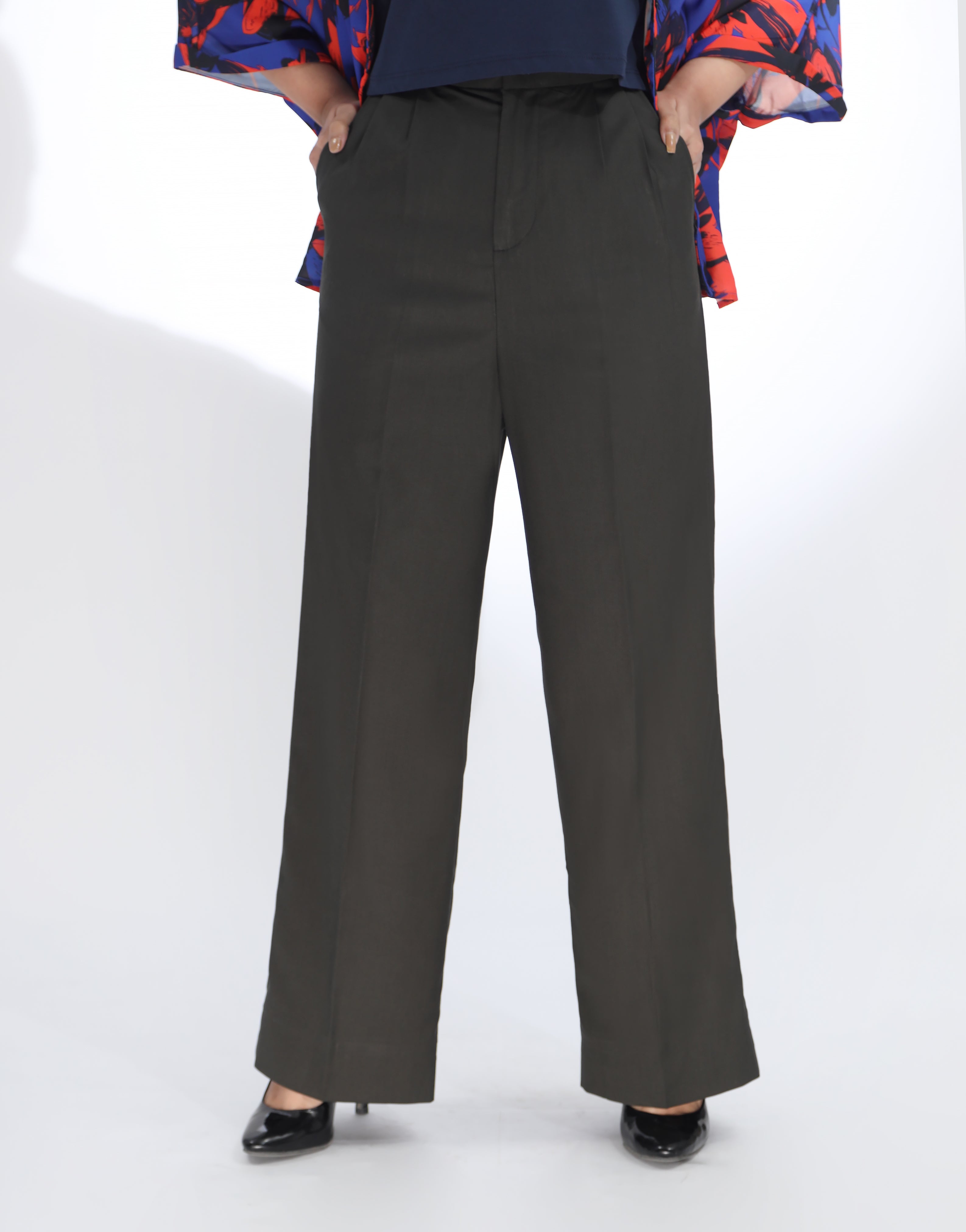 Battle Seam (Wide Leg Double Pleated Dress Pant Olive)