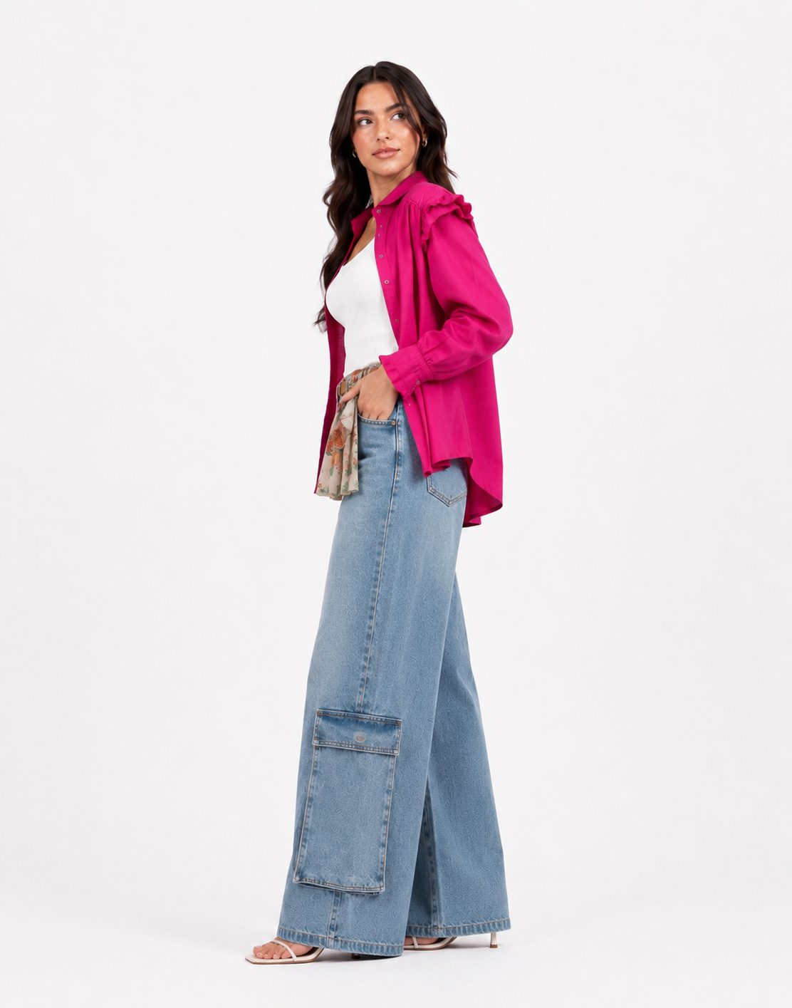 Super Wide Leg Cargo Jeans Mid Wash
