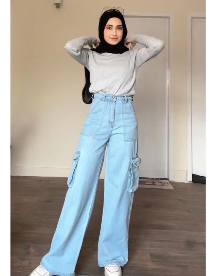 High Rise Wide Leg Flap Pocket Cargo Light Wash