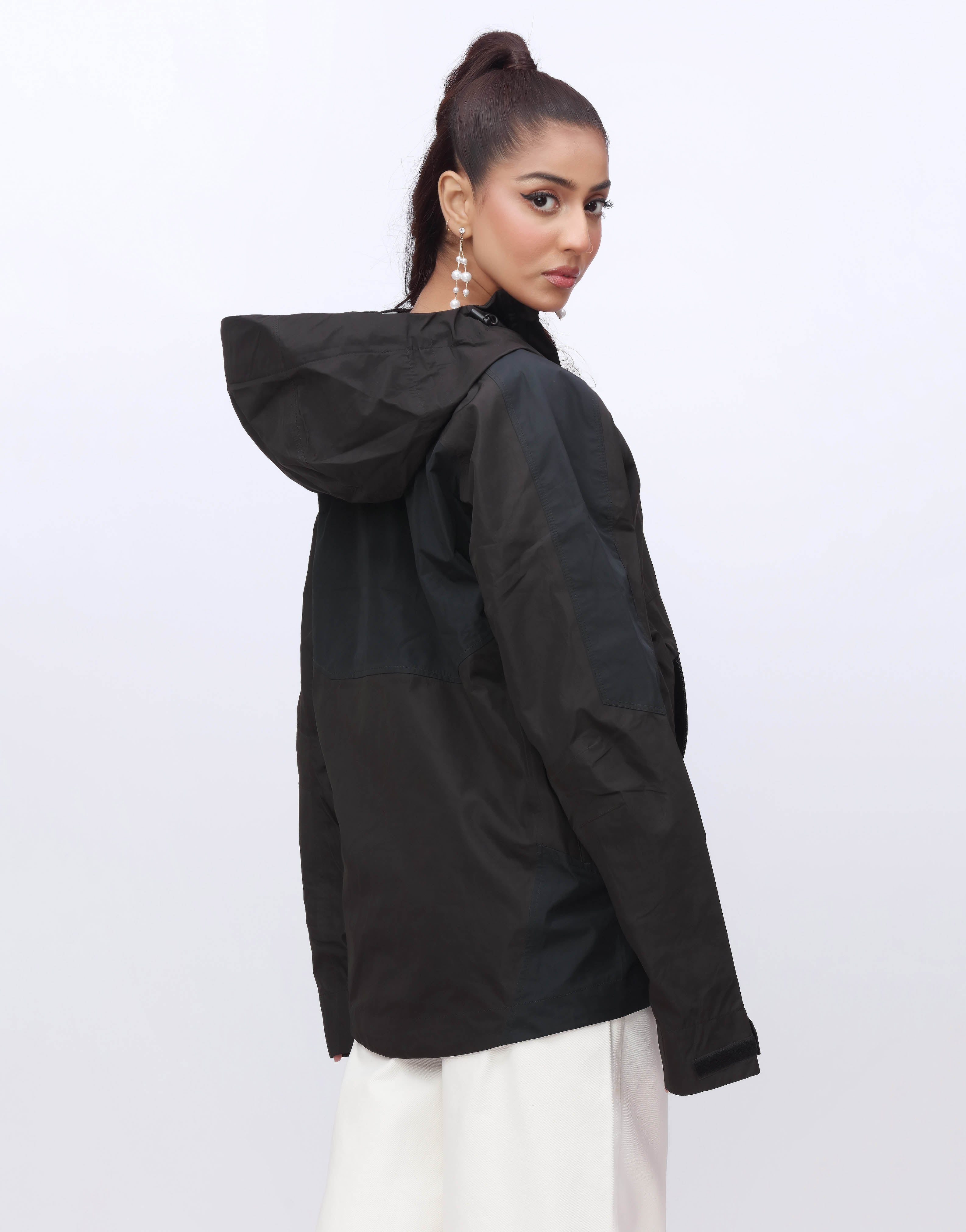 Parachute Hoodie Jacket-Black (MINOR DEFECT)