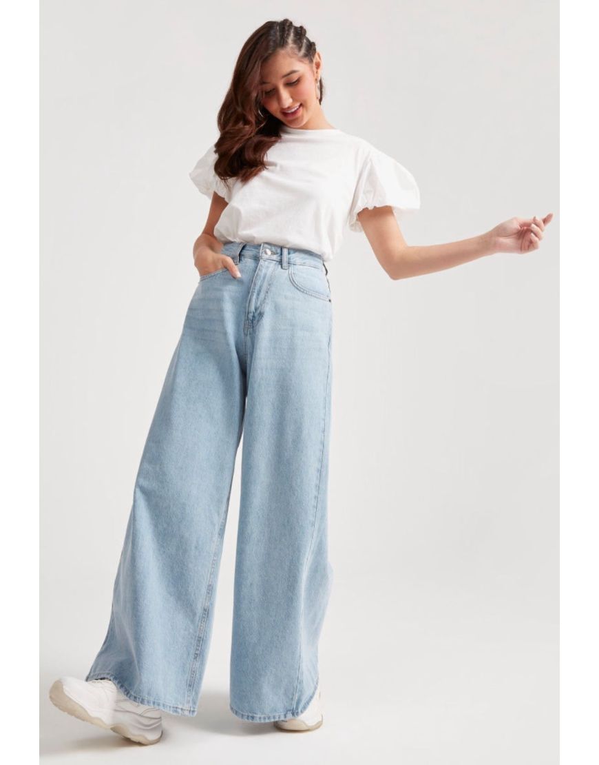 Super Wide Leg Jeans Light Wash