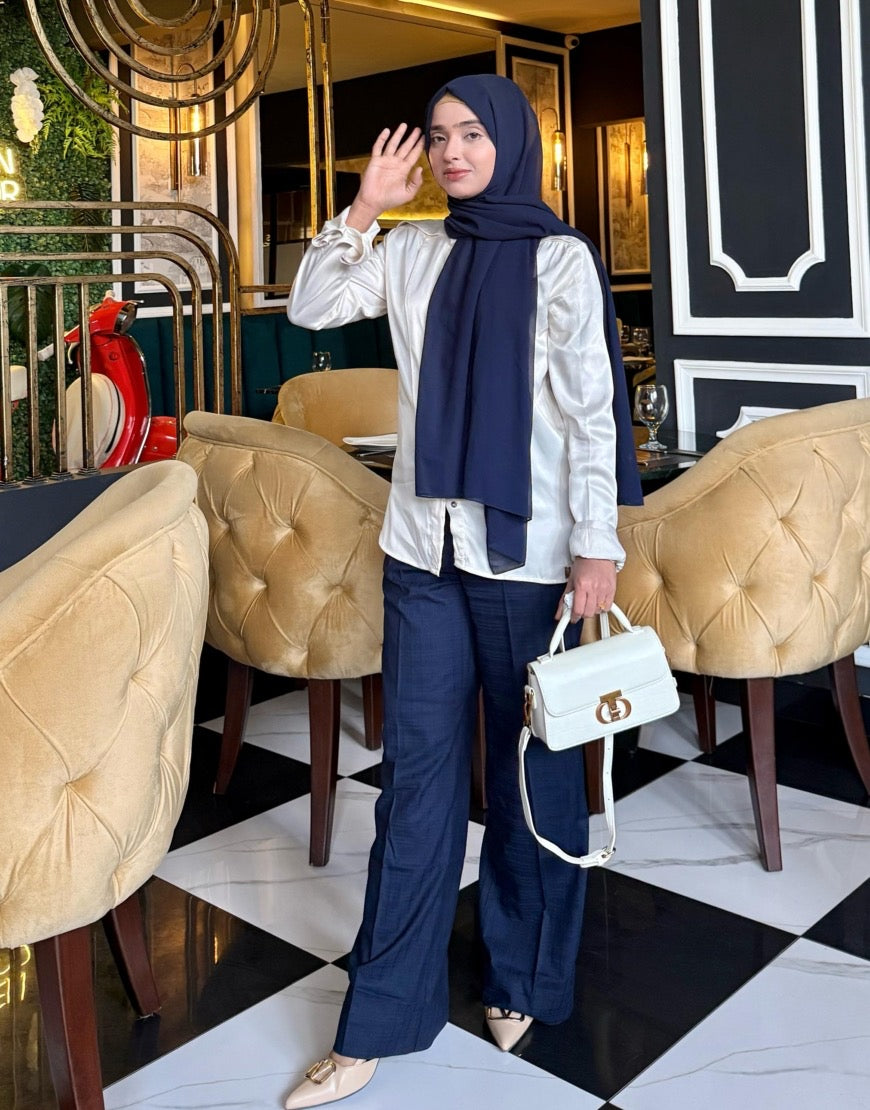 Stormproof (Wide Leg Checked Dress Pant Navy Blue)