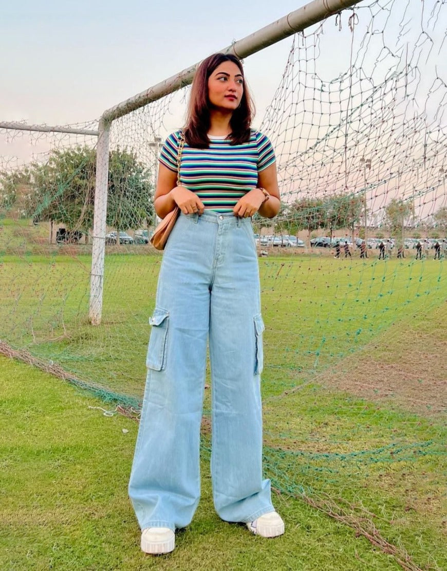 High Rise Wide Leg Cargo Jeans Light Wash