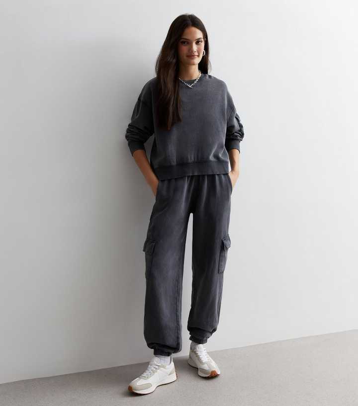 Cuffed Cargo Joggers  (MINOR DEFECT)