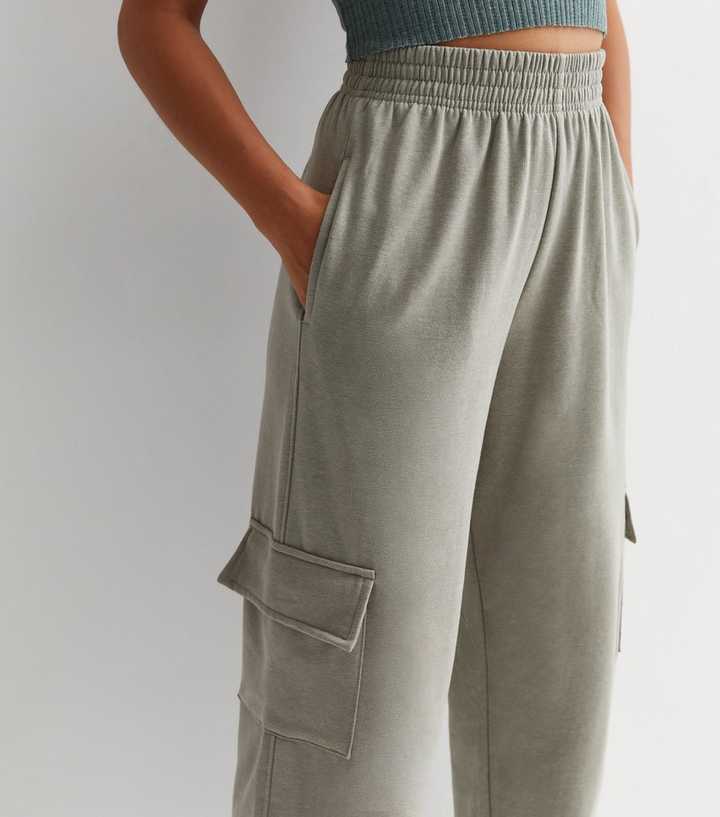 Cuffed Cargo Joggers  (MINOR DEFECT)